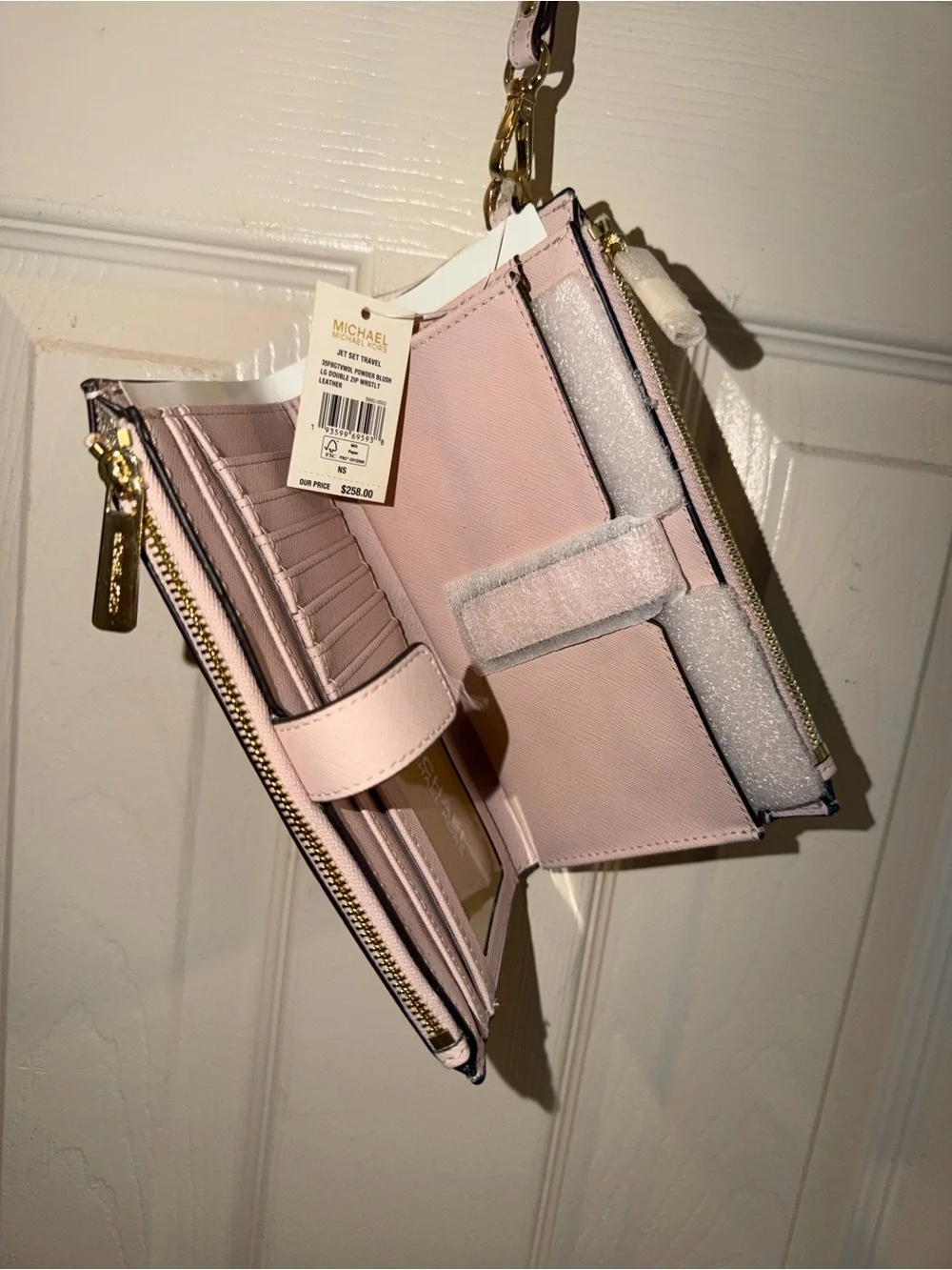 Michael Kors Light Pink Saffiano Wristlet with Gold Hardware - Picture 5 of 8